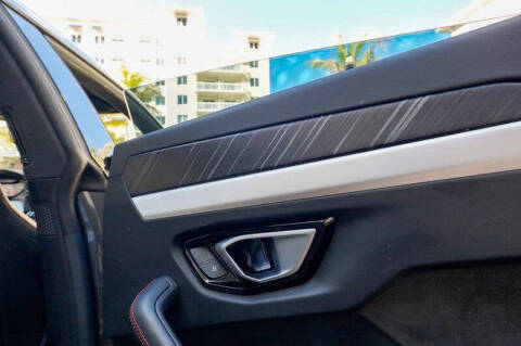 2019 Lamborghini Urus