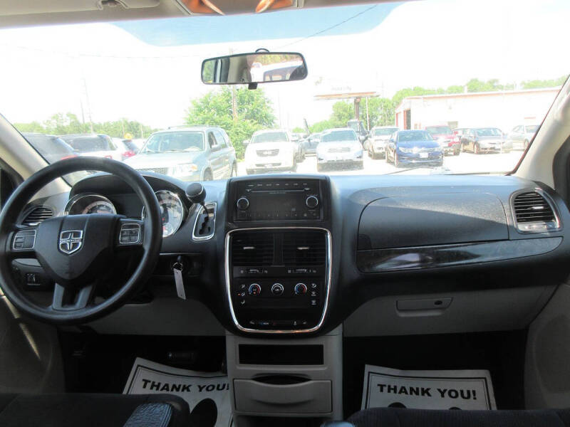 2014 Dodge Grand Caravan SE