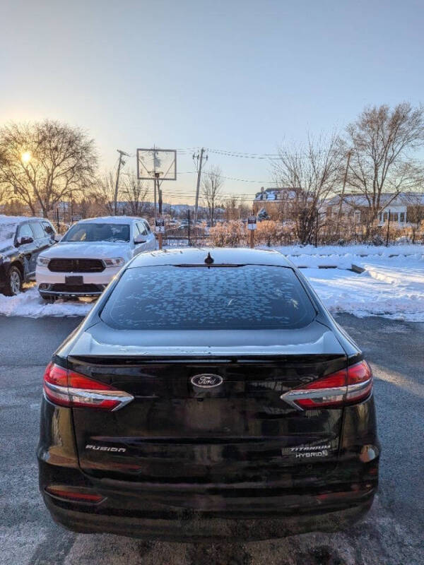 2019 Ford Fusion Hybrid Titanium