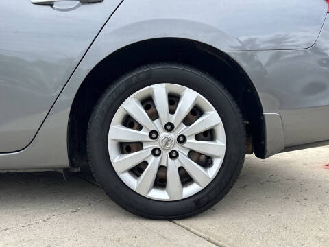 2016 Nissan Sentra SV