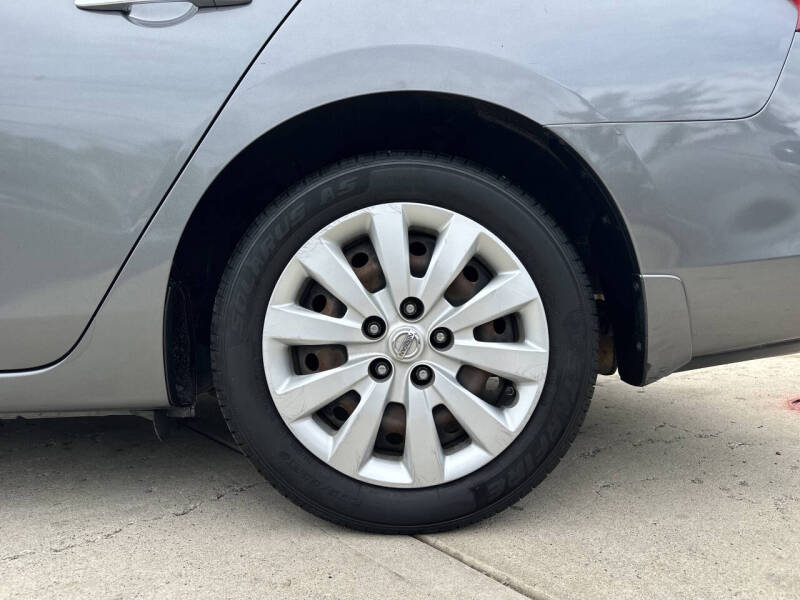 2016 Nissan Sentra SV