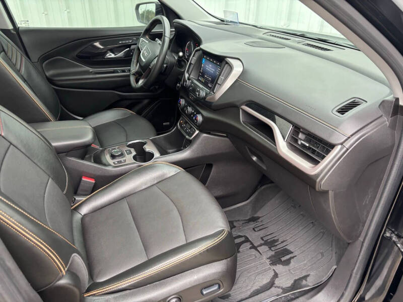 2024 GMC Terrain AT4