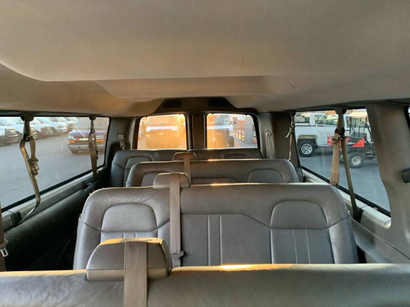 2016 Chevrolet Express LS 3500