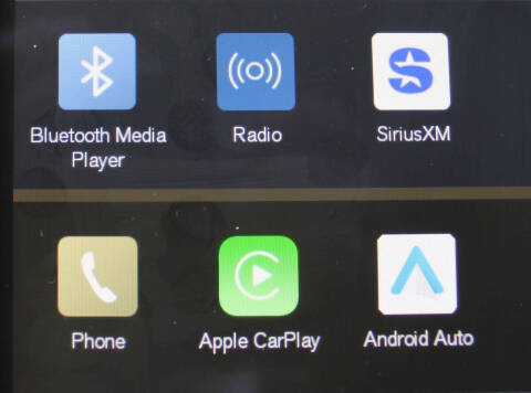 2024 Volvo XC60 B5 Core Dark Theme