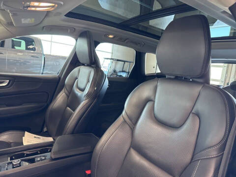 2022 Volvo XC60 Recharge T8 Inscription