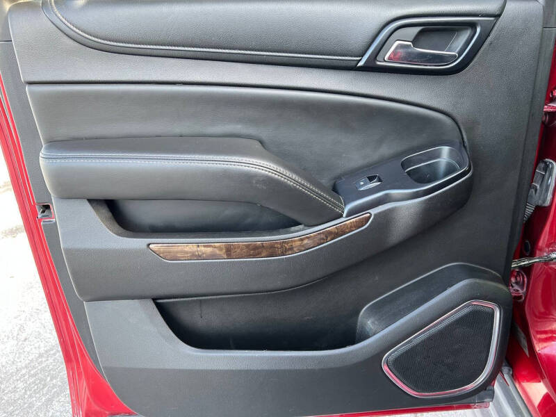 2015 Chevrolet Suburban LT