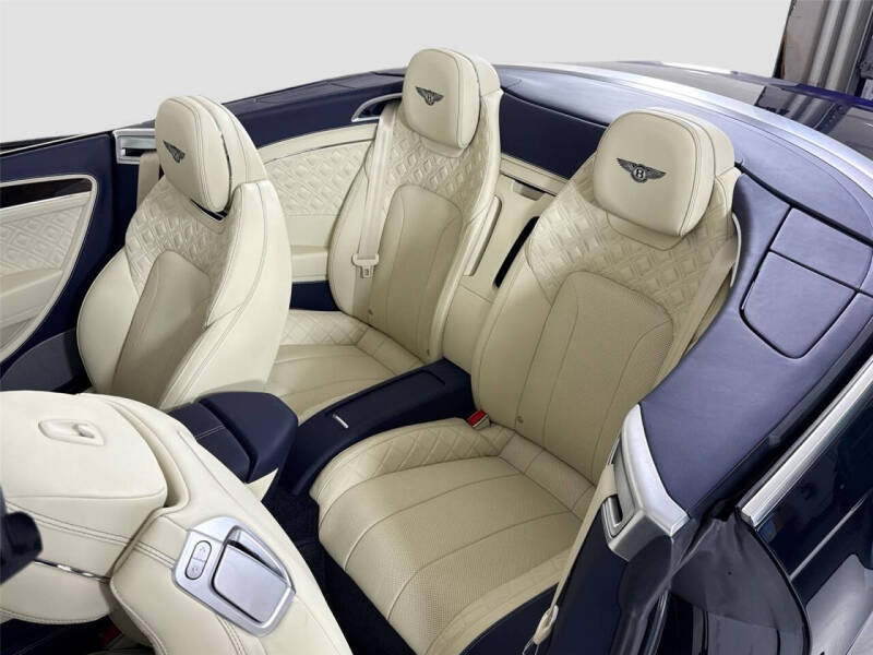 2020 Bentley Continental GTC V8