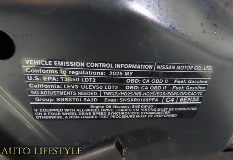 2025 Nissan Rogue SV