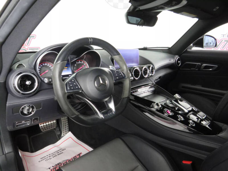 2016 Mercedes-Benz AMG GT S