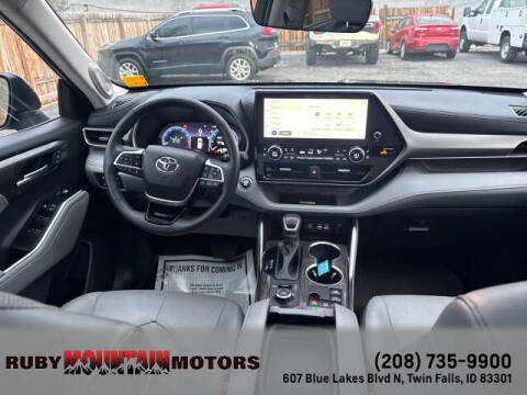 2023 Toyota Highlander Limited