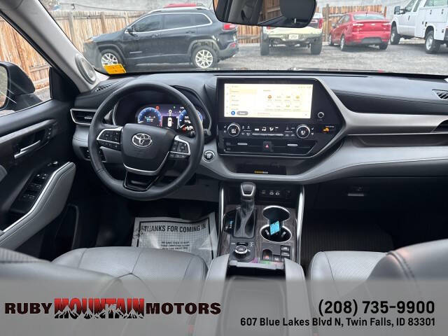 2023 Toyota Highlander Limited