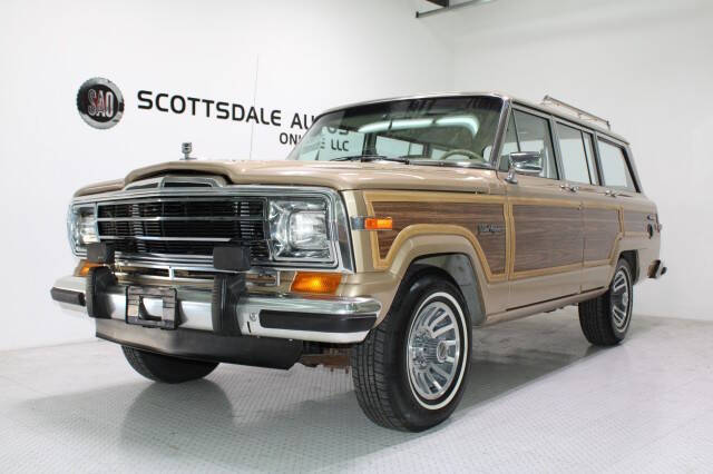 1989 Jeep Grand Wagoneer