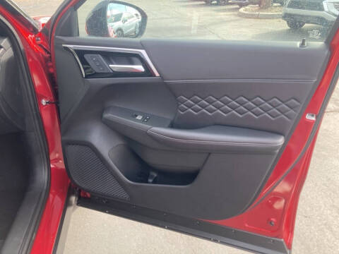 2025 Mitsubishi Outlander PHEV SEL