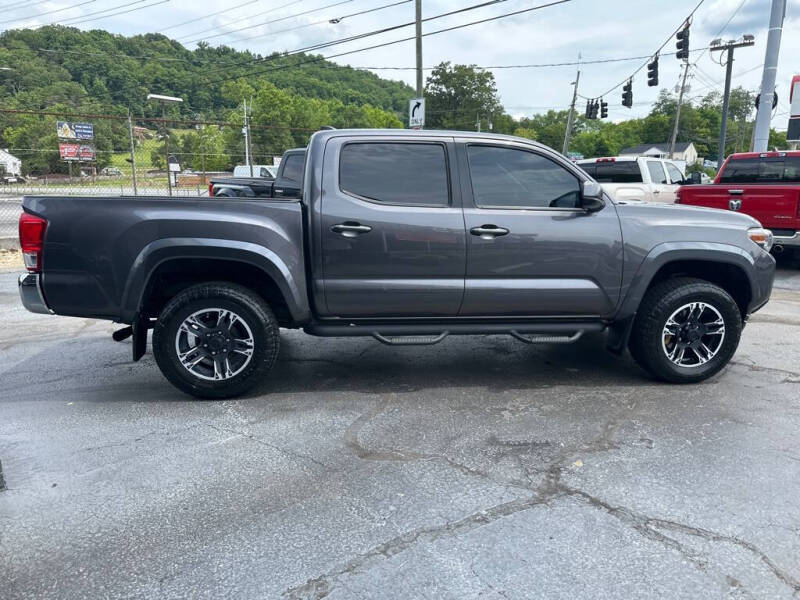 2017 Toyota Tacoma