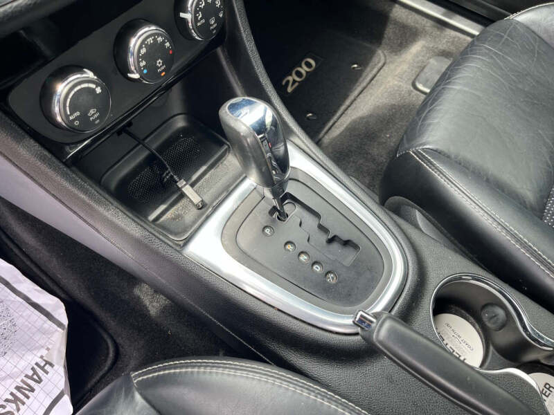2013 Chrysler 200 S