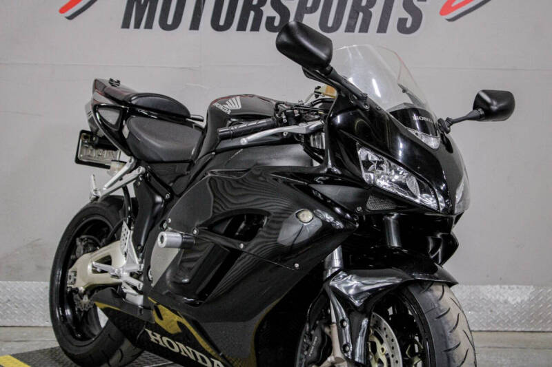 2005 Honda CBR1000RR