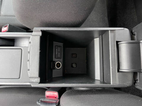 2011 Mazda MAZDA3 i Touring