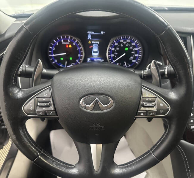 2014 Infiniti Q50 Hybrid Sport
