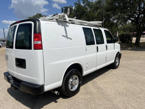 2013 Chevrolet Express 2500