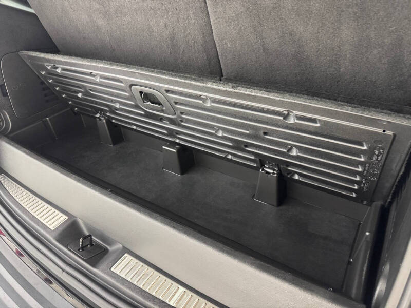 2020 Cadillac Escalade Premium Luxury