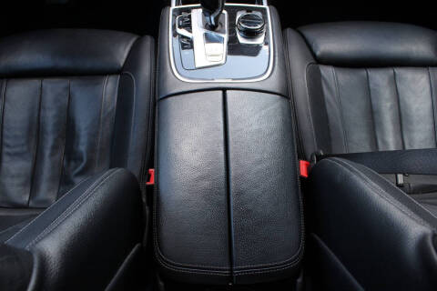 2019 BMW 7 Series 740i