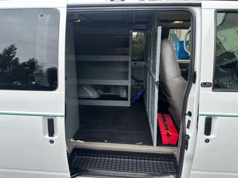 2002 Chevrolet Astro