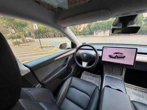 2024 Tesla Model Y Long Range