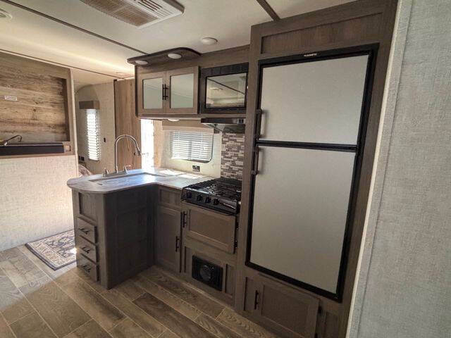 2021 Gulfstream Amerlitrle