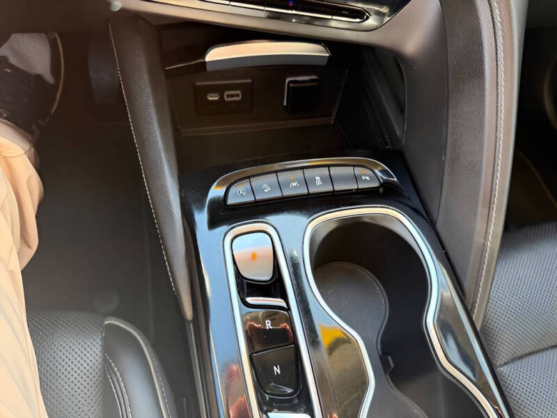 2022 Buick Envision Essence