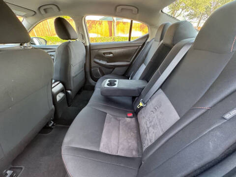 2025 Nissan Sentra SR