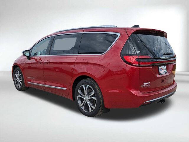 2026 Chrysler Pacifica Pinnacle
