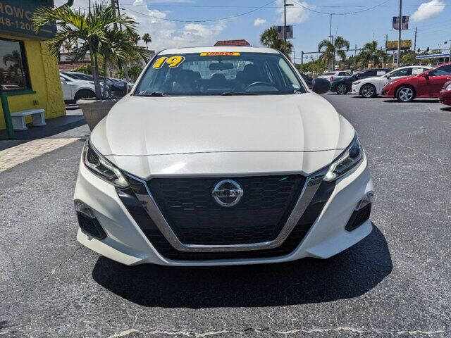 2019 Nissan Altima 5
