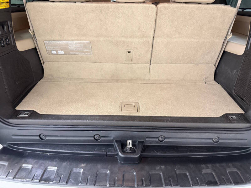 2011 Toyota Sequoia Platinum