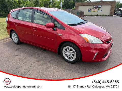 2013 Toyota Prius v Three