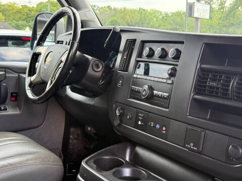 2019 Chevrolet Express 2500