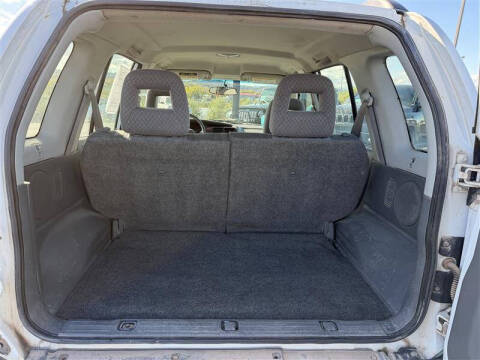 2004 Chevrolet Tracker