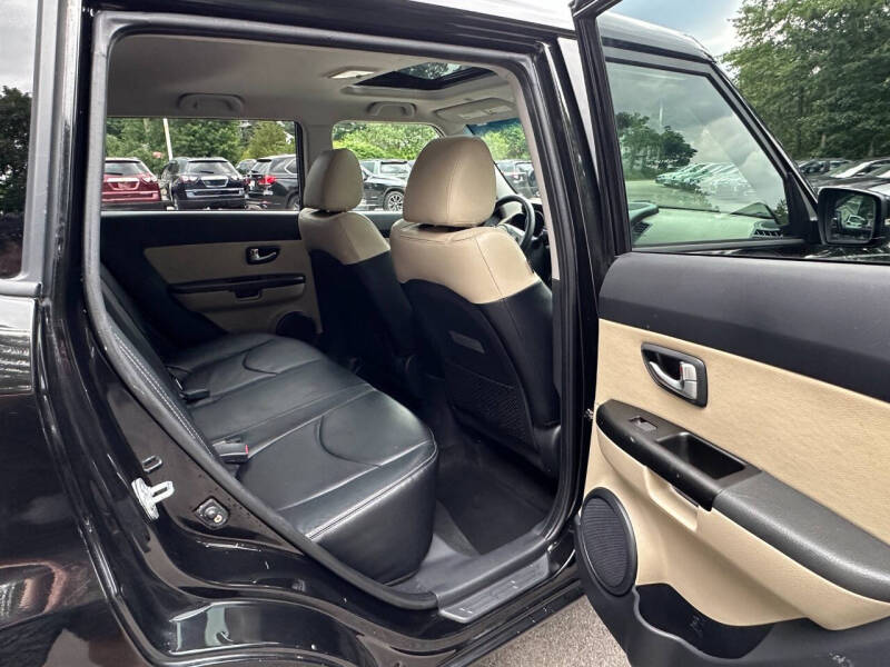 2013 Kia Soul +