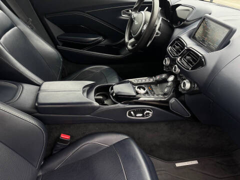 2020 Aston Martin Vantage