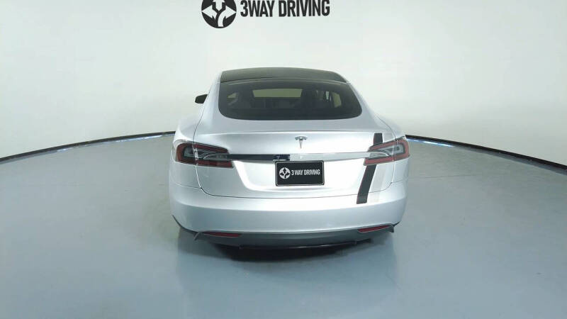 2013 Tesla Model S