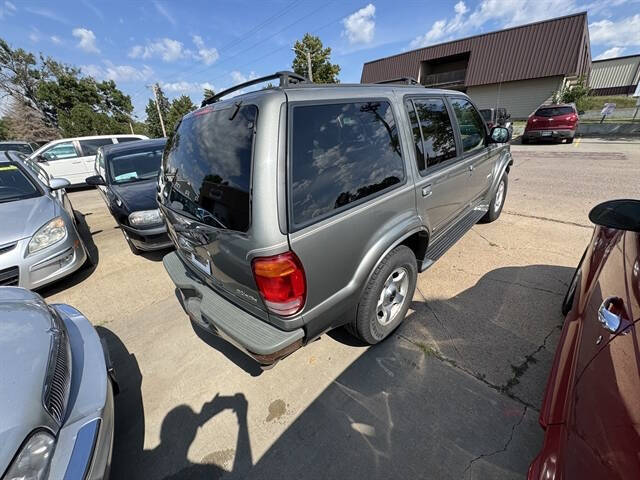 1999 Ford Explorer Limited