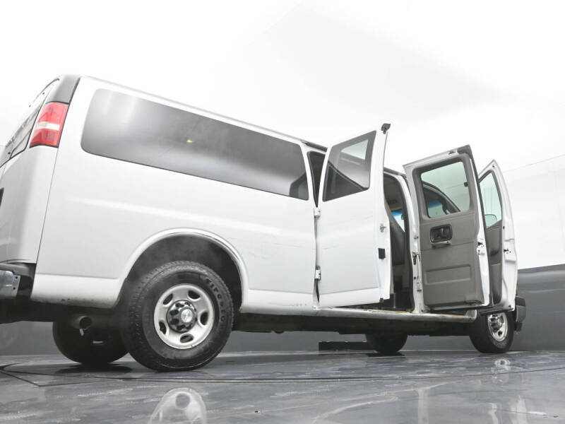 2018 Chevrolet Express LT 3500
