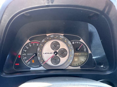2004 Lexus IS 300
