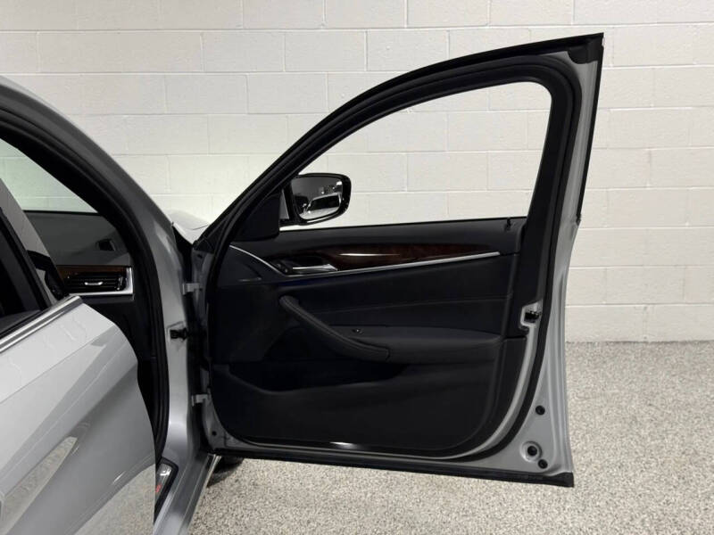 2019 BMW 5 Series 530i xDrive