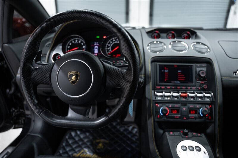2011 Lamborghini Gallardo LP 560-4