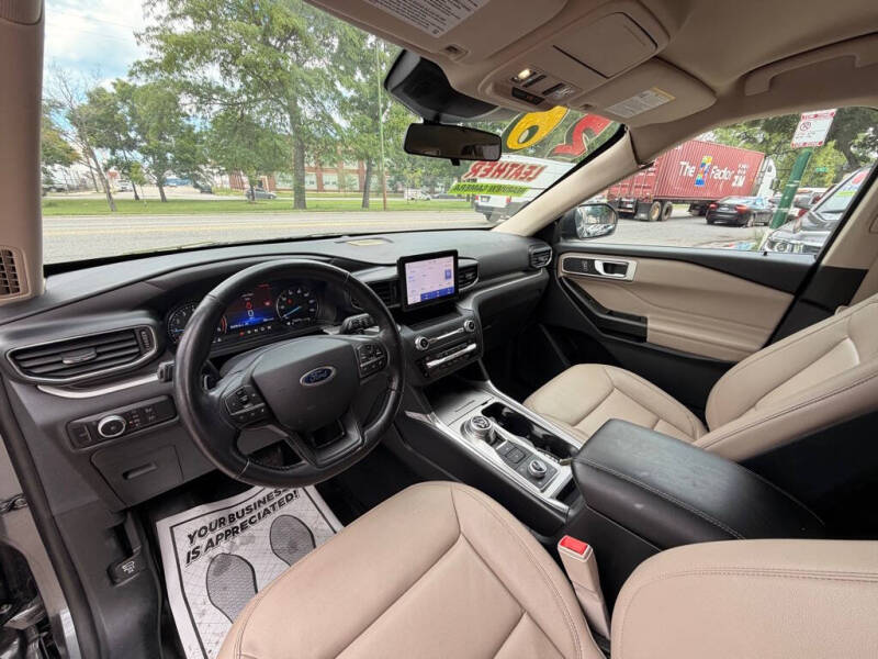 2020 Ford Explorer XLT