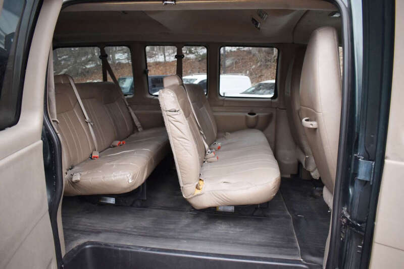 2012 GMC Savana LS 2500