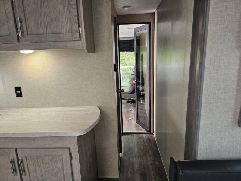 2023 Coachmen RV Catalina