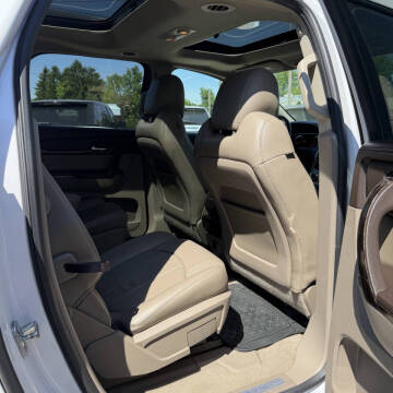 2016 GMC Acadia Denali