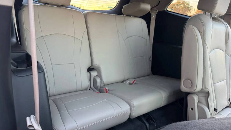 2019 Buick Enclave Essence