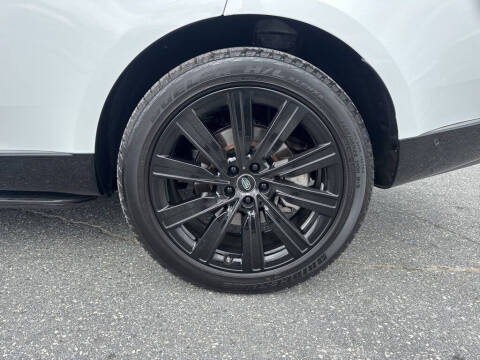 2023 Land Rover Range Rover P400 SE